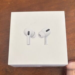 Apple AirPods Pro with White Finish